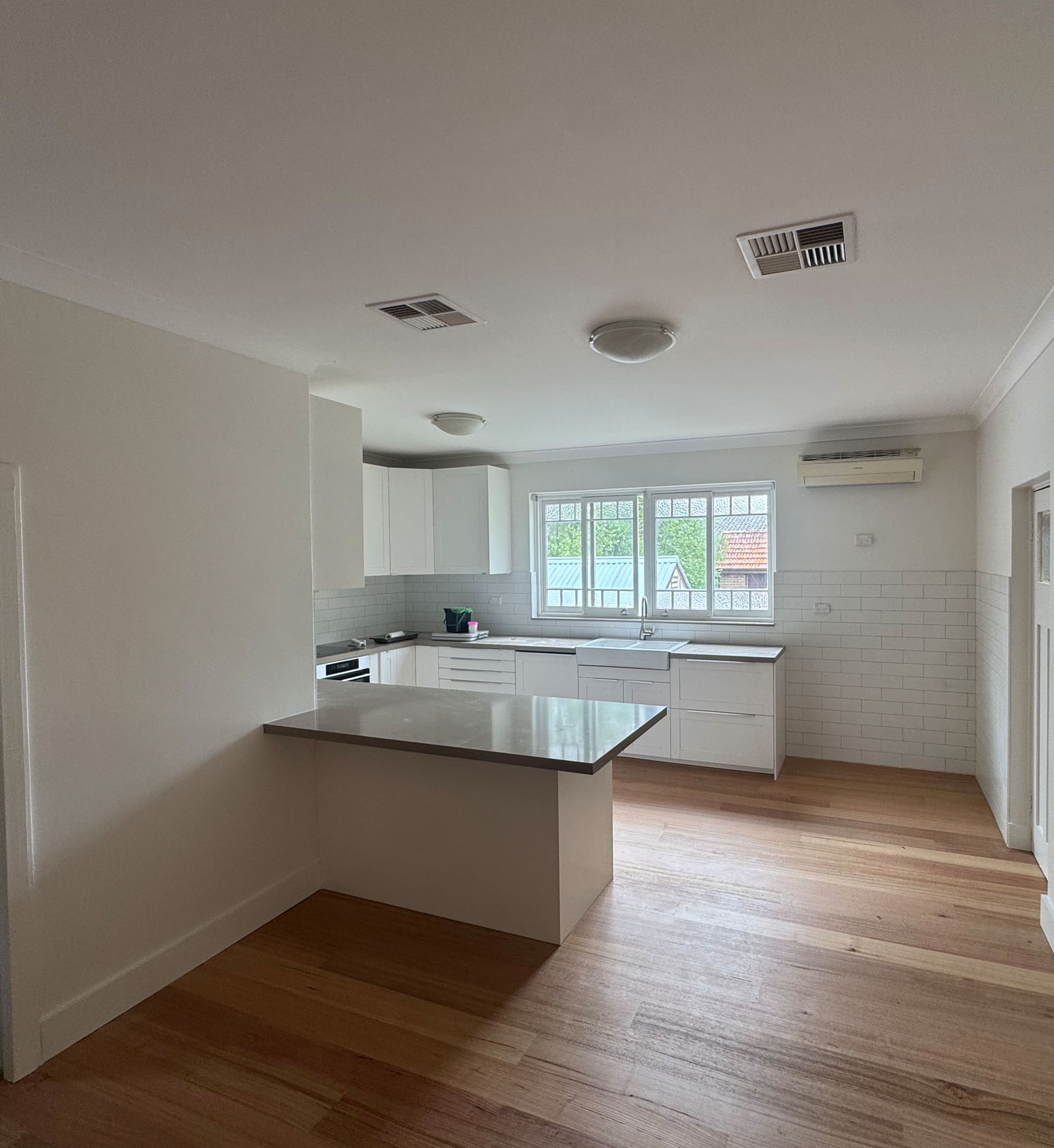 interior-house-painters-before-after-2025